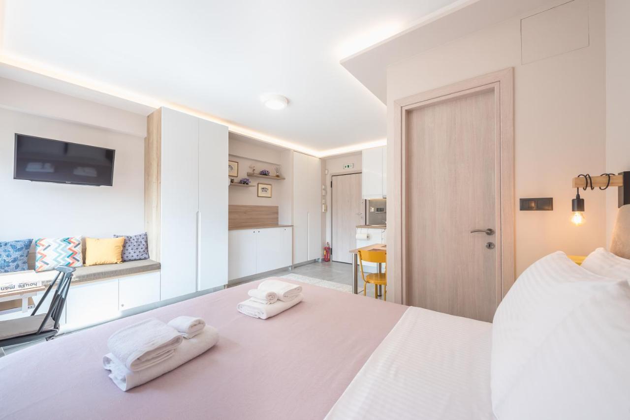 ✰Bright, Renovated, Spacious And Cosy Studio✰ Athens Exterior photo